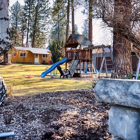 The Base Camp Villa Spokane Bagian luar foto