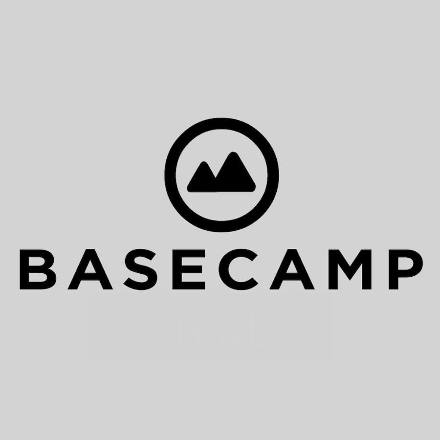 The Base Camp Villa Spokane Bagian luar foto